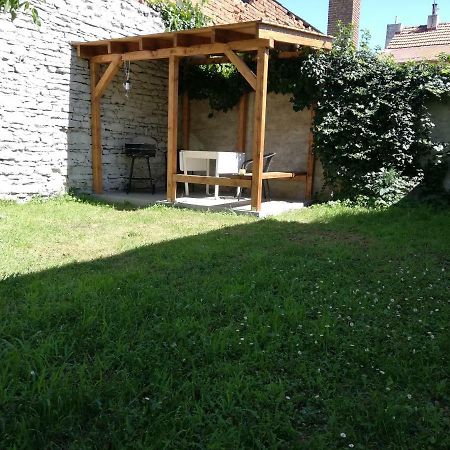 Pension U Kostela Cesky Brod Exterior photo