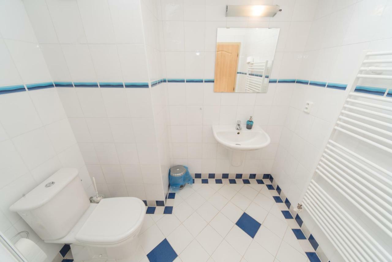 Pension U Kostela Cesky Brod Exterior photo