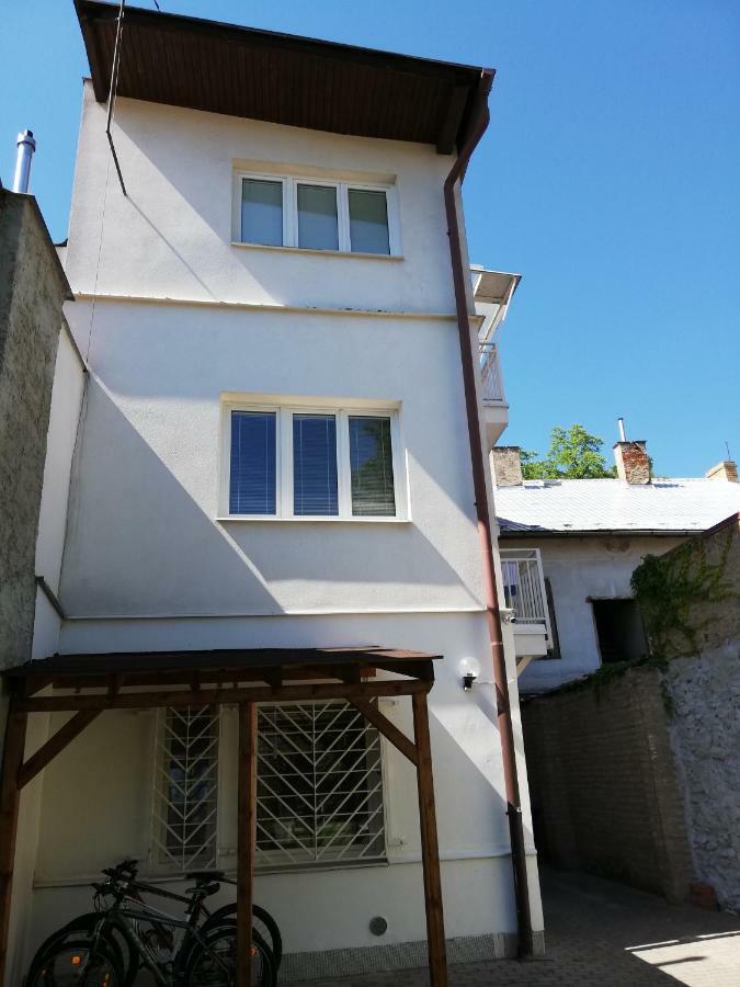 Pension U Kostela Cesky Brod Exterior photo